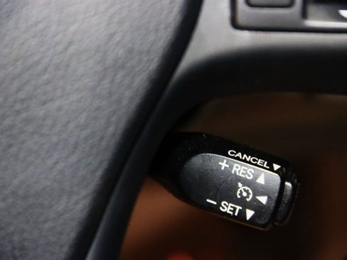 Used 2010 Lexus RX 350 2WD image 16