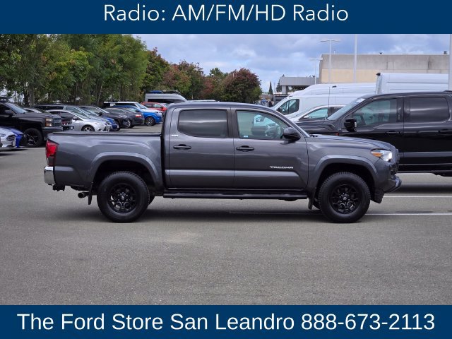 Used 2020 Toyota Tacoma SR5 RWD image 8
