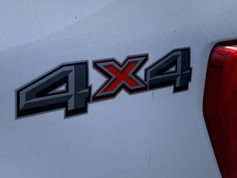 Used 2021 Ford F150 XLT AWD/4WD image 12