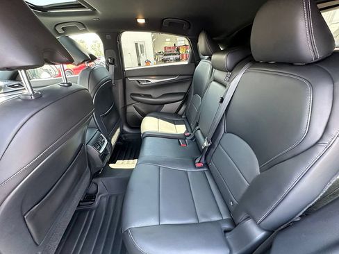 Used 2023 INFINITI QX55 Luxe w/ Accent Package AWD/4WD image 17