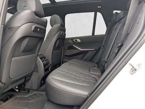 Used 2026 BMW X5 xDrive40i image 21