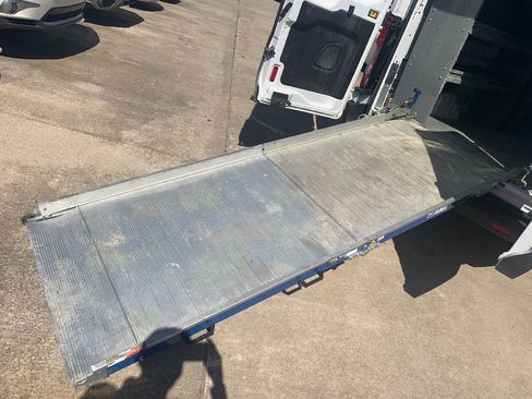 Used 2018 Ford Transit 350 148 Medium Roof image 14