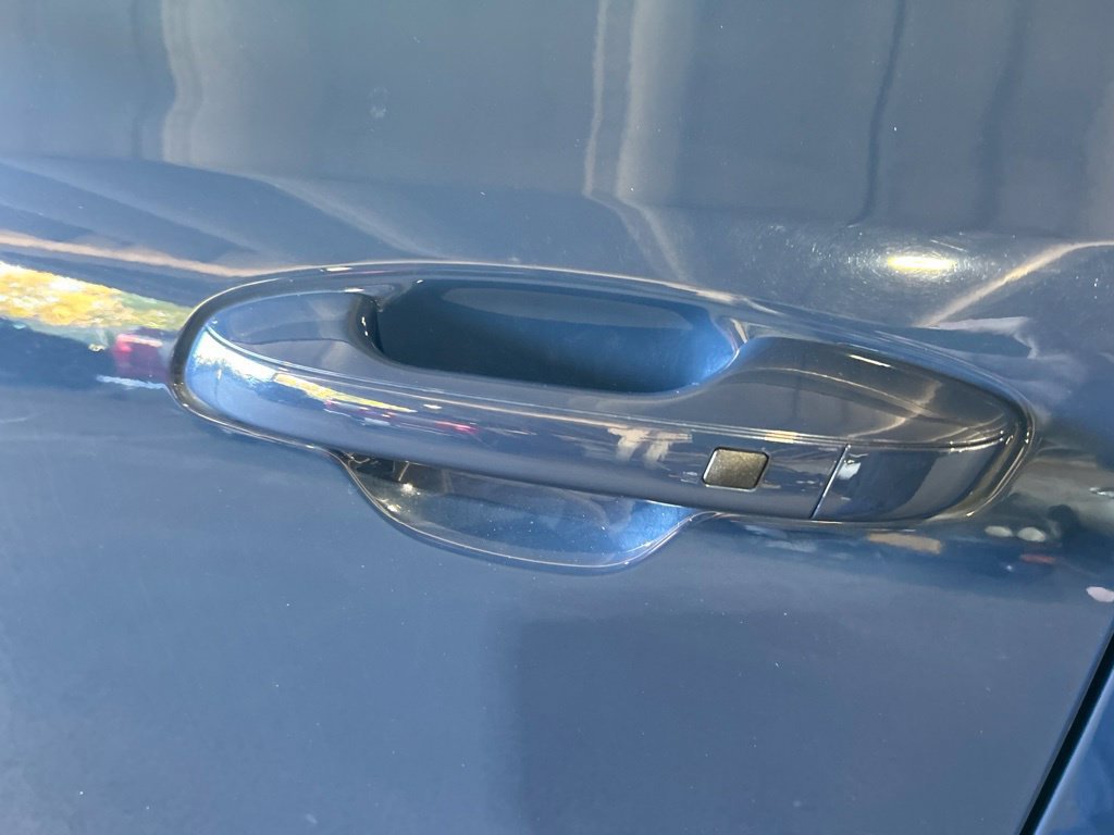 Used 2023 Kia Telluride EX AWD/4WD image 11