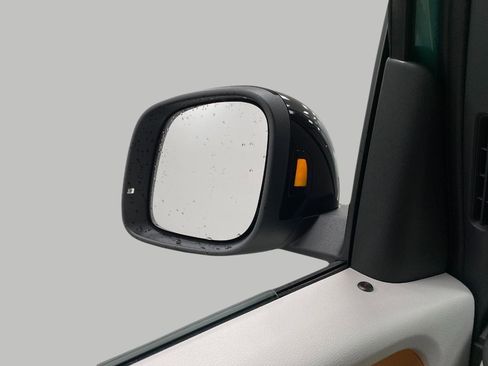 New 2025 Volkswagen ID. Buzz 1st Edition image 18