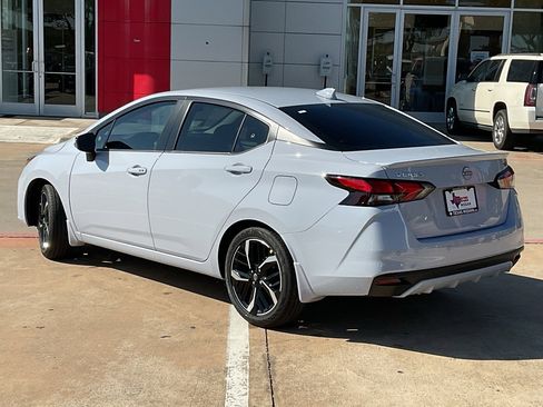 New 2025 Nissan Versa SR w/ Trunk Package image 6
