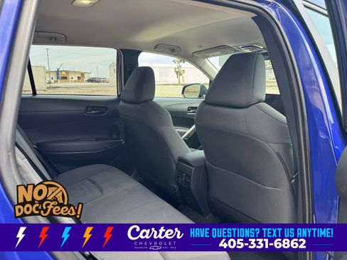 Used 2024 Toyota Corolla Cross LE FWD image 29