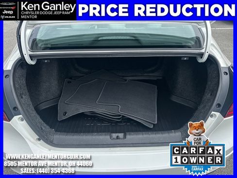 Used 2019 Honda Insight Touring image 10