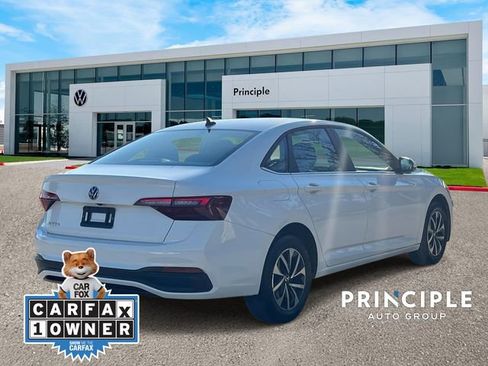 Certified 2024 Volkswagen Jetta S image 4