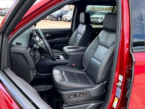 Used 2022 Chevrolet Tahoe RST w/ Luxury Package image 7