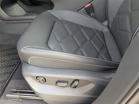 New 2026 Volkswagen Atlas SE image 21