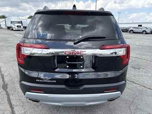 Used 2022 GMC Acadia SLE w/ Driver Convenience Package FWD image 5