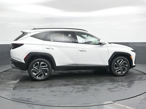 New 2026 Hyundai Tucson Limited AWD/4WD image 3
