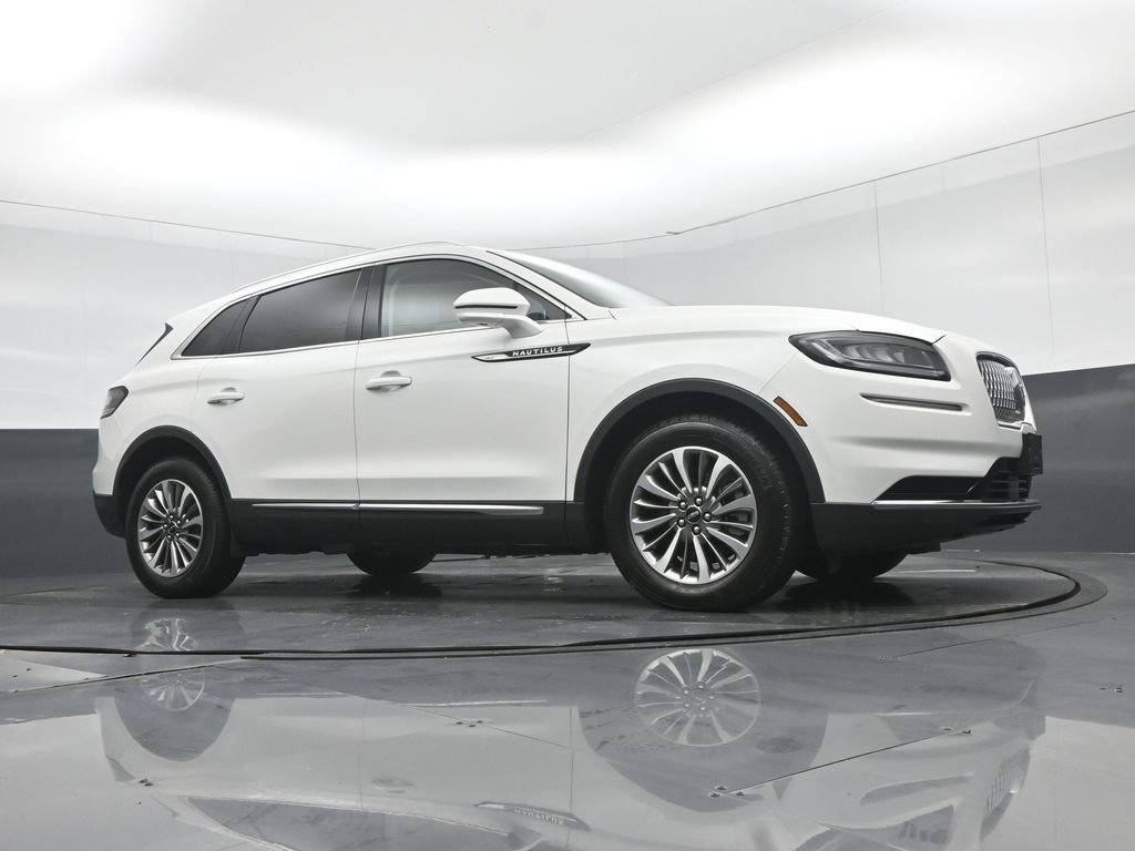 Used 2022 Lincoln Nautilus AWD w/ Premium Package image 56