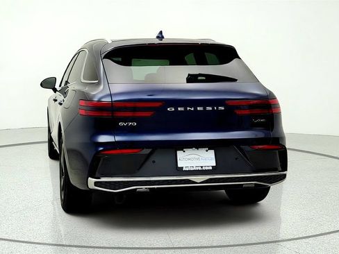 Used 2026 Genesis GV70 2.5T Select AWD/4WD image 6