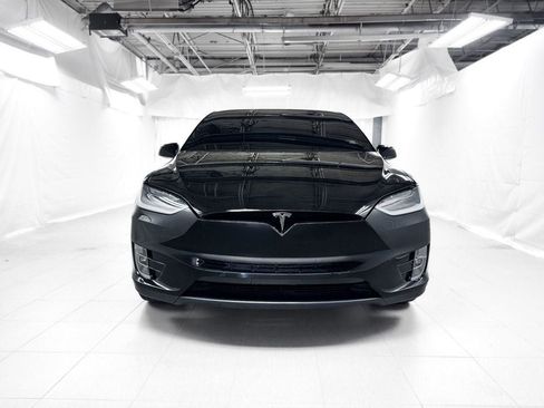 Used 2021 Tesla Model X Long Range AWD/4WD image 2