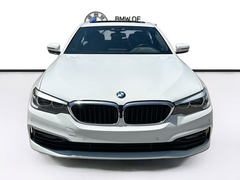 Used 2018 BMW 530e image 2