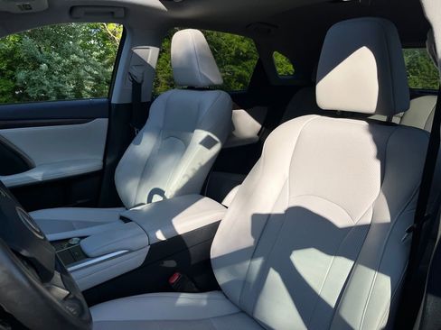 Used 2020 Lexus RX 350 AWD w/ Premium Package image 11