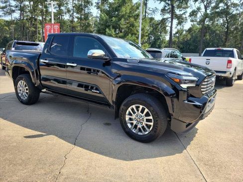 Certified 2026 Toyota Tacoma Limited AWD/4WD image 9