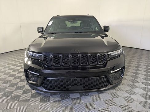 New 2025 Jeep Grand Cherokee Limited w/ Black Appearance Package RWD image 2