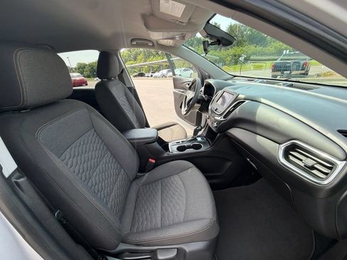 Used 2021 Chevrolet Equinox LT AWD/4WD image 25