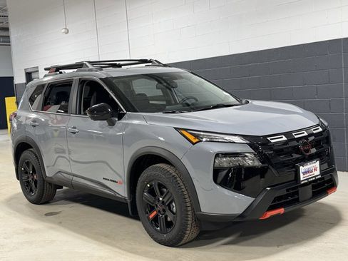 New 2026 Nissan Rogue SV image 2