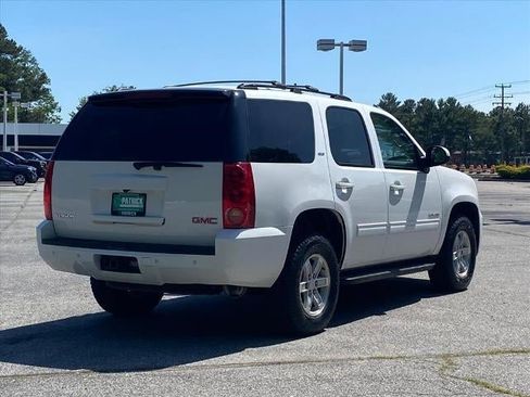 Used 2013 GMC Yukon SLT AWD/4WD image 3