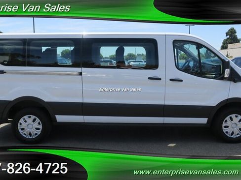 Used 2023 Ford Transit 350 XLT RWD image 4