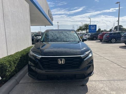 Used 2023 Honda CR-V EX image 2