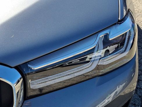 Certified 2023 BMW 530i xDrive w/ Premium Package image 9