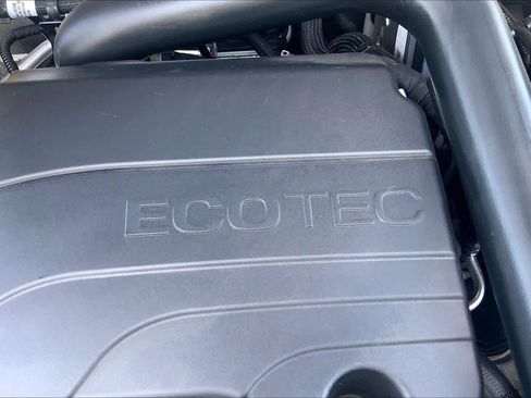 Used 2026 Chevrolet Equinox RS w/ Safety and Technology Package FWD image 33