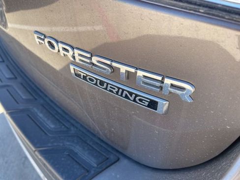 Used 2024 Subaru Forester Touring image 8
