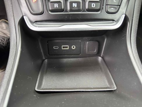 Used 2020 GMC Terrain SLE w/ Elevation Edition image 42