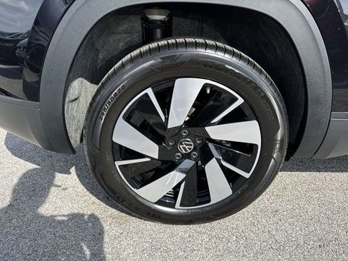 New 2026 Volkswagen Atlas Cross Sport SE AWD/4WD image 32
