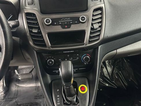 Used 2020 Ford Transit Connect XL image 14