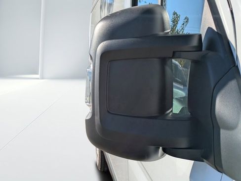 New 2026 RAM ProMaster 2500 w/ Quick Order Package 22G SLT image 10