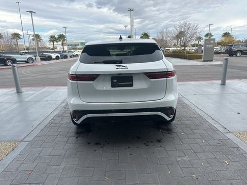 Used 2024 Jaguar F-PACE R-Dynamic S image 6
