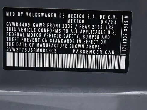 Used 2024 Volkswagen Jetta GLI Autobahn image 9