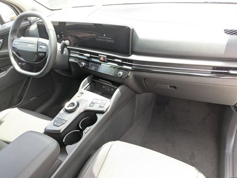 New 2026 Kia Sportage SX Prestige AWD/4WD image 12
