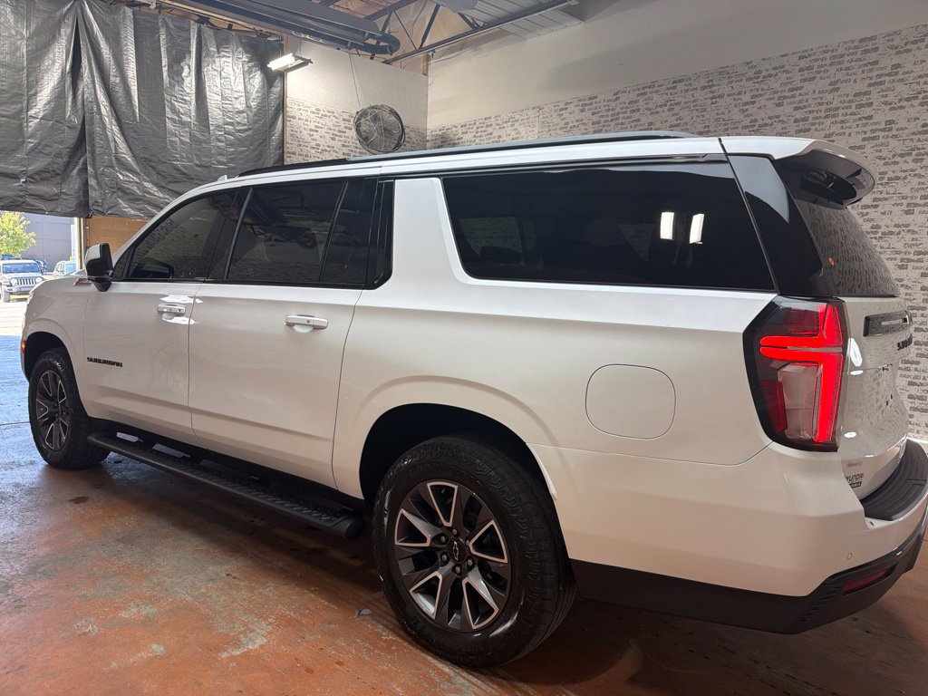 Used 2023 Chevrolet Suburban Z71 AWD/4WD image 5