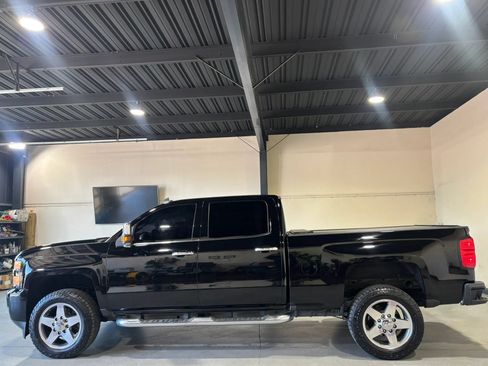 Used 2015 Chevrolet Silverado 2500 LTZ w/ Duramax Plus Package AWD/4WD image 5
