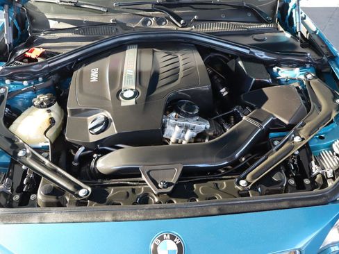 Used 2017 BMW M2 image 44