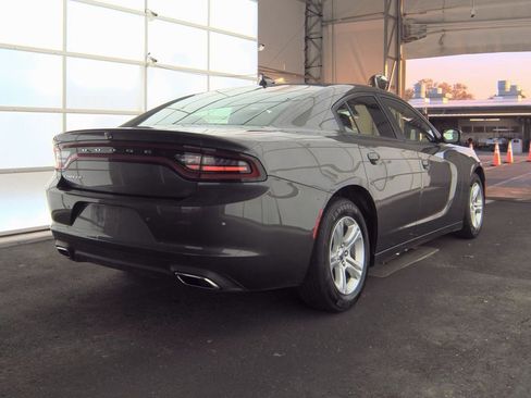 Used 2023 Dodge Charger SXT image 4