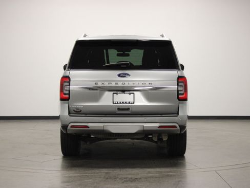Used 2024 Ford Expedition Limited AWD/4WD image 7