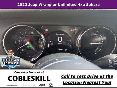 Used 2022 Jeep Wrangler Unlimited Sahara AWD/4WD image 20