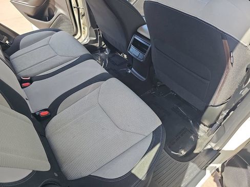 Used 2021 Subaru Forester AWD/4WD image 11