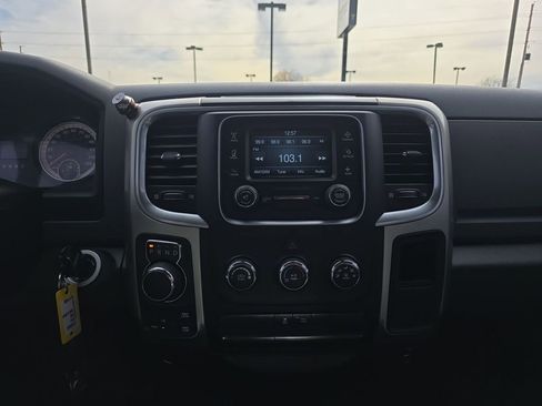 Used 2019 RAM 1500 Classic SLT image 19