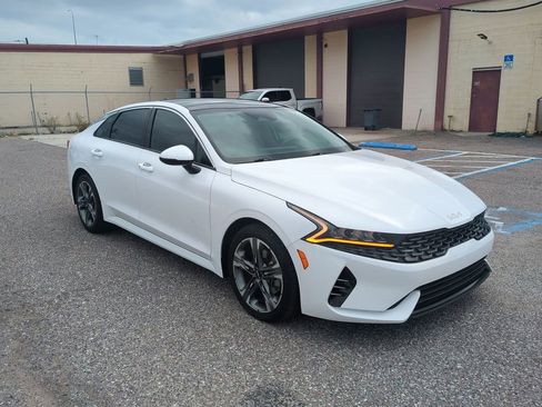 Used 2022 Kia K5 EX FWD image 2