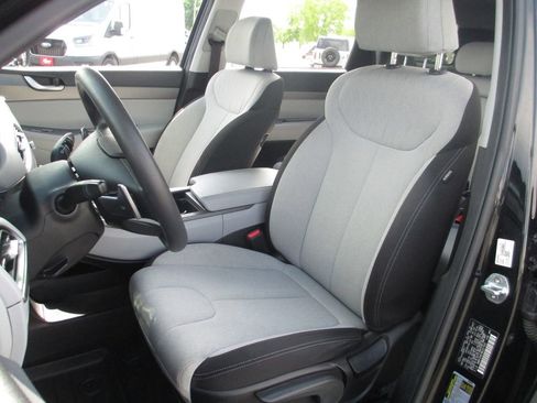 Used 2021 Hyundai Palisade SE AWD/4WD image 14