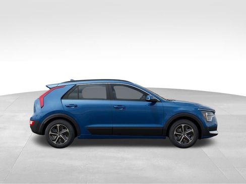 New 2025 Kia Niro EX w/ EX Cold Weather Package image 7