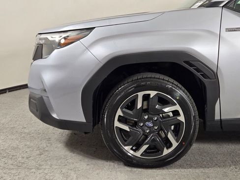 New 2026 Subaru Forester Touring AWD/4WD image 7